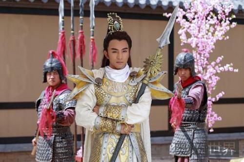 武三思与武则天是什么关系