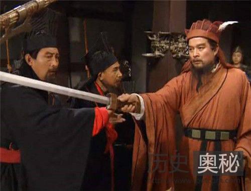 袁绍与曹操是老相识，为何不能一起共谋大事？