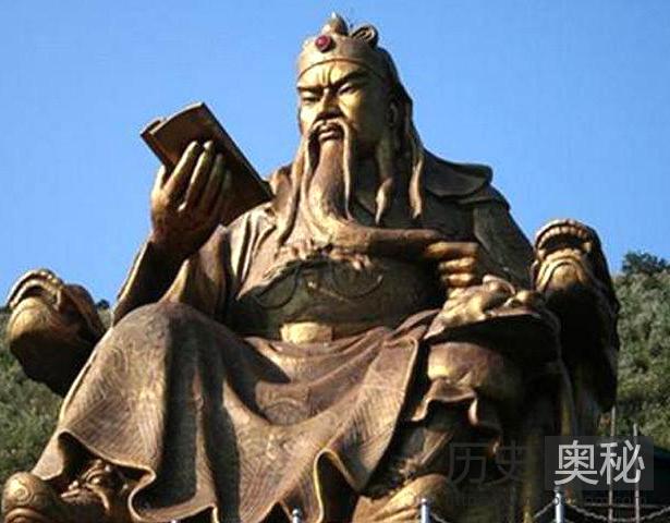 毛主席如何看待关羽？早年很崇拜，后来渐渐持否定态度
