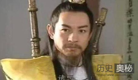 鱼俱罗与宇文成都是什么关系？生有双瞳有帝王之相