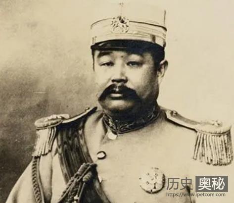 倒戈将军冯玉祥的八次倒戈都是反对谁？