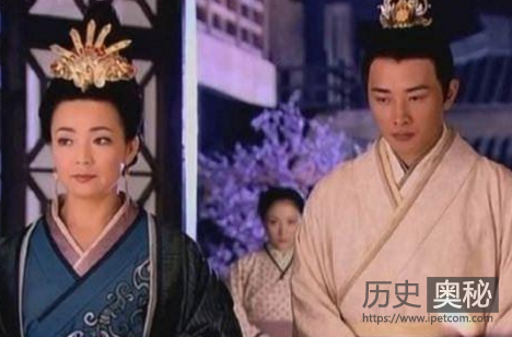 樊哙为什么会选择归属吕后？