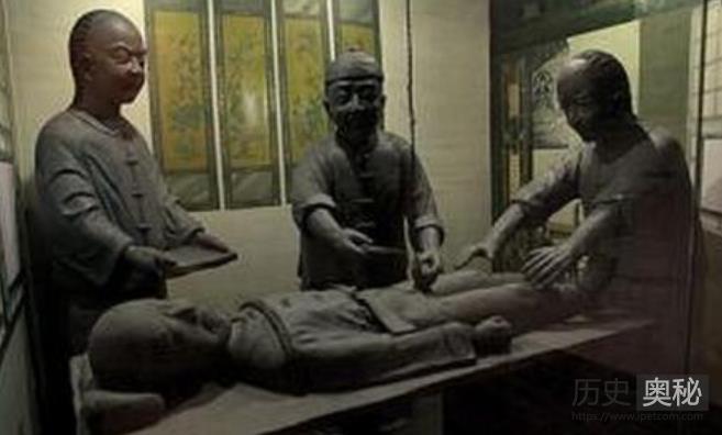 太监去势过程：中国古代残酷的太监阉割术