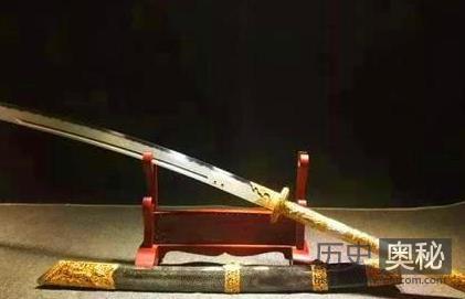 古代的宝剑为什么能够削铁如泥