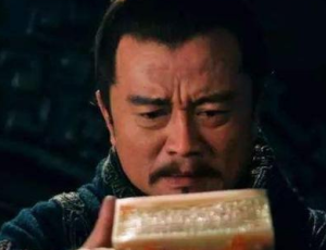 袁术称帝后，为何接连遭到其他势力的打击？
