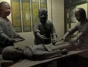 太监去势过程：中国古代残酷的太监阉割术