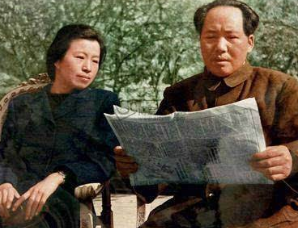 新中国第一代领导人妻子们的工资
