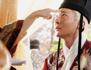 为什么古代太监给阉割之后还能娶妻生子？
